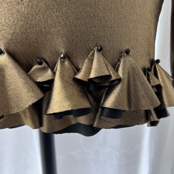 Gorgeous gold dress - Picture 5 of 6